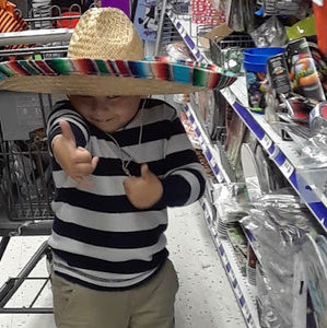 Meet your Posher, Mayra